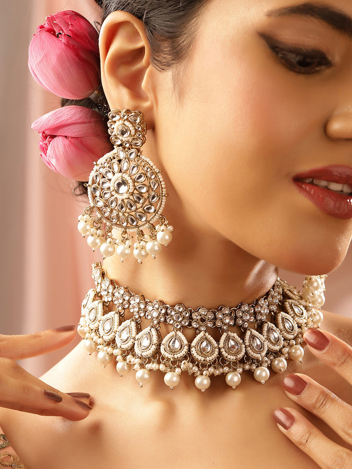 Kundan Pearl Elegance Drop Style Choker Necklace and Drop Earrings Jewellery Set