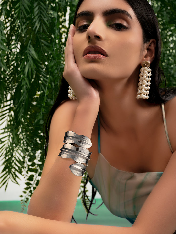 Priyaasi Silver Plated Brass-solid Bracelet