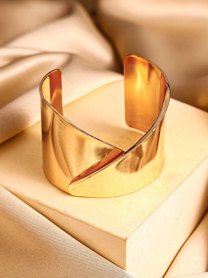 Priyaasi Gold Plated Brass-solid Bracelet