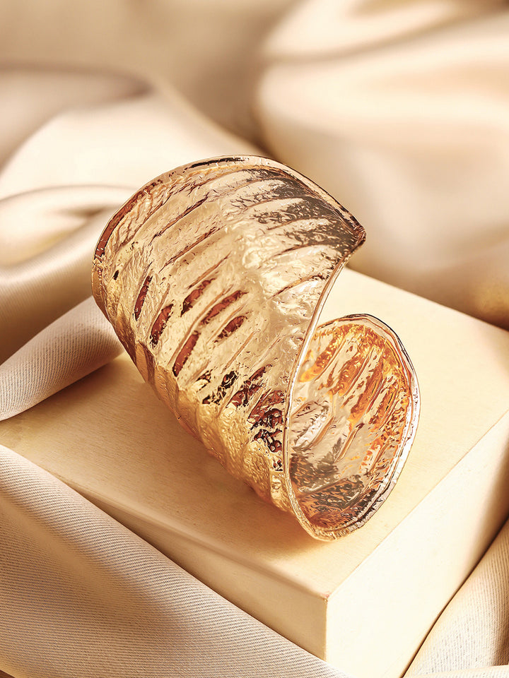 Priyaasi Gold Plated Brass-solid Bracelet