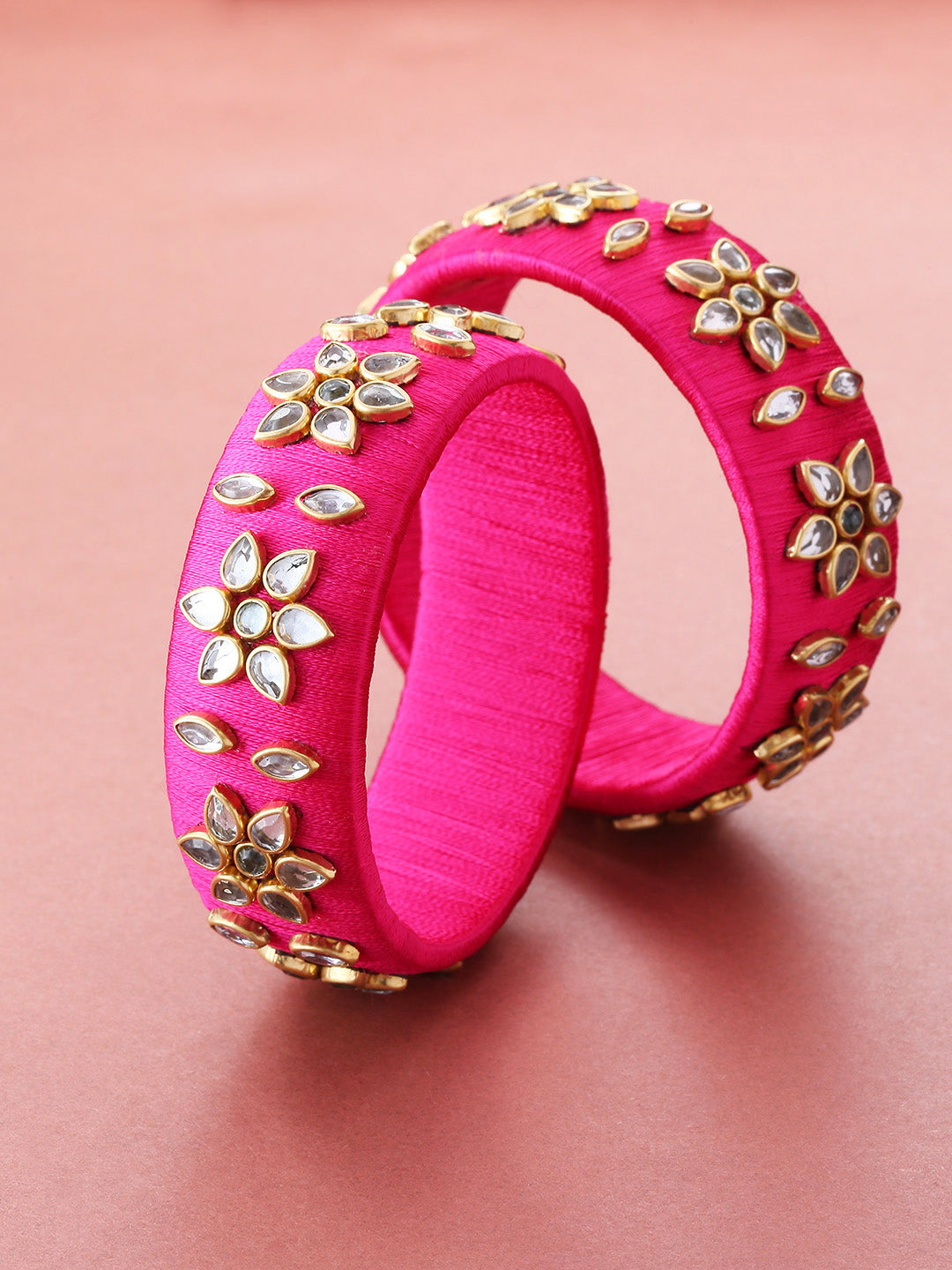 Suhani Set Of Kundan Studded Magenta Threaded Bangles in Floral Pattern