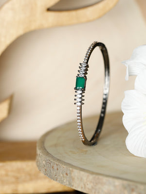 Green Stone Studded American Diamond Bracelet