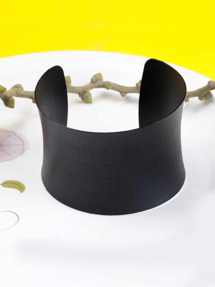 Stylish Black Carved Hand Cuff Bracelet For Girls & Women