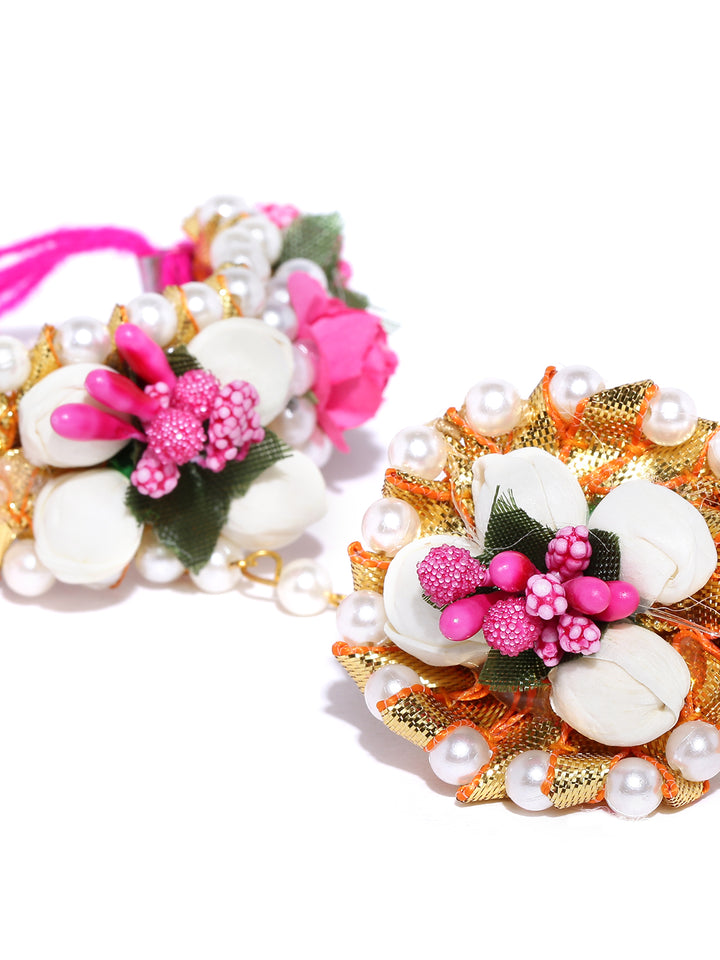 Priyaasi Floral Handcrafted Hathphool in Pink and White Color