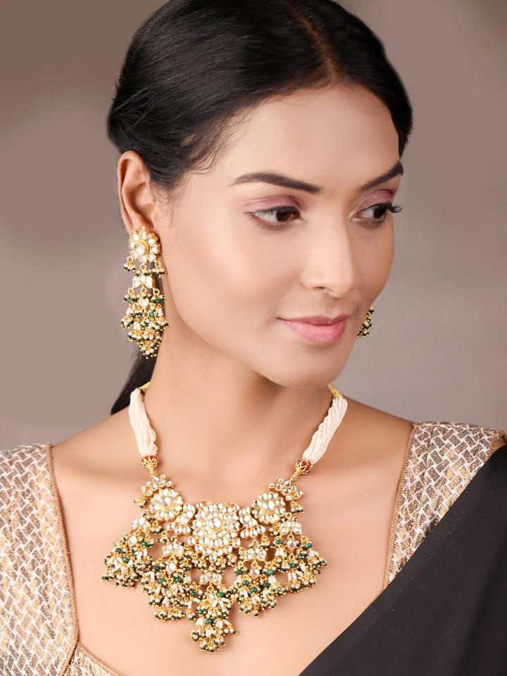 Chunky Tale - Pachi Kundan White Beads Gold Plated Jewellery Set