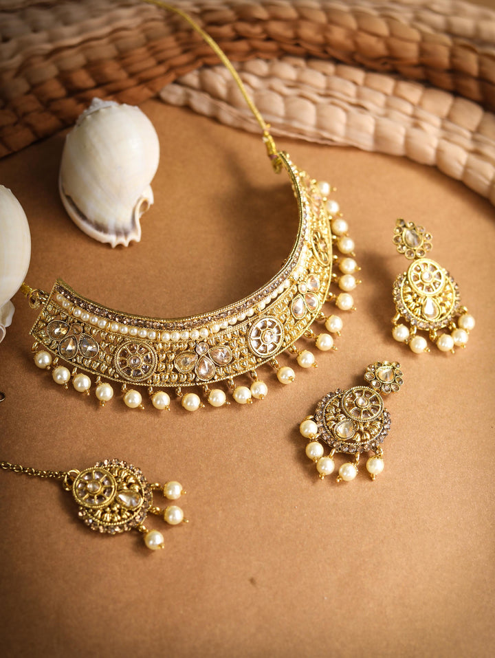 White Kundan Gold Plated Choker Set with MaangTikka