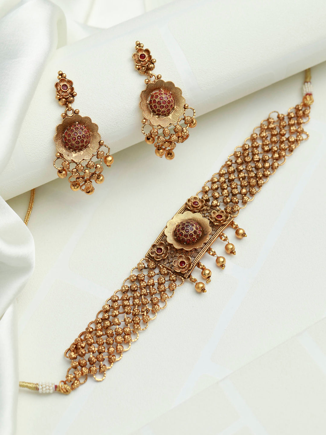 Priyaasi Women Ruby Kundan Gold-Polished Set of 2 Bangle Set