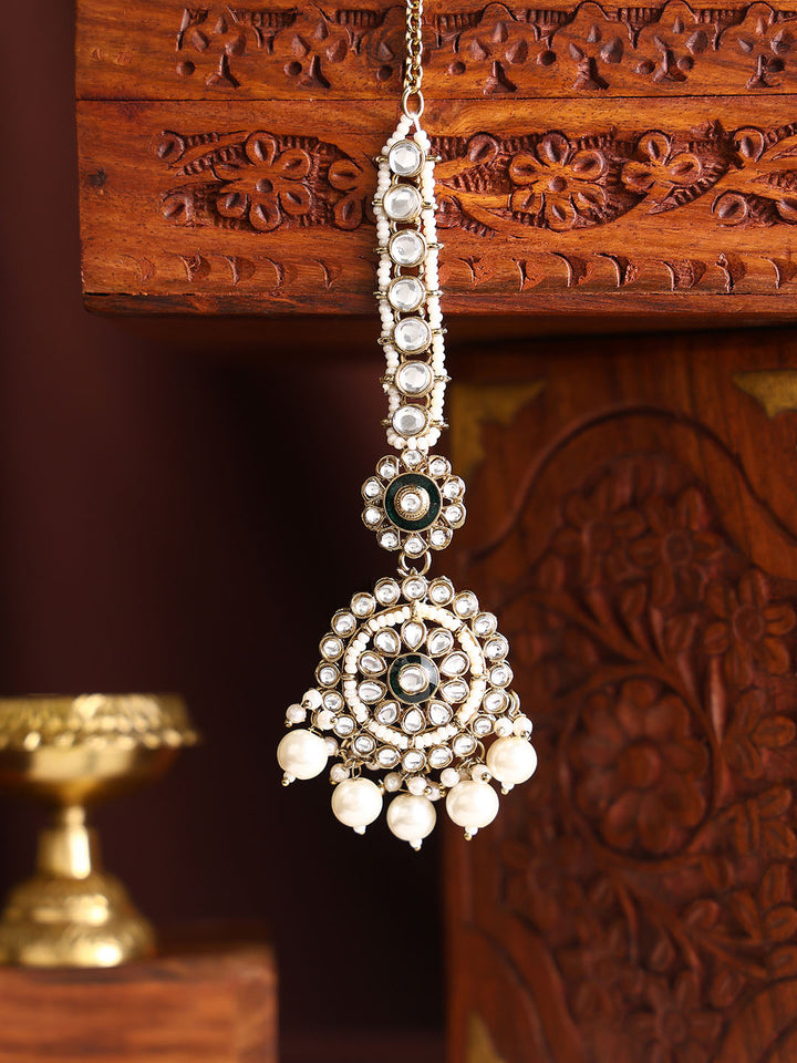 Floral Elegance Pearl Kundan Style Gold Plated Maangtika