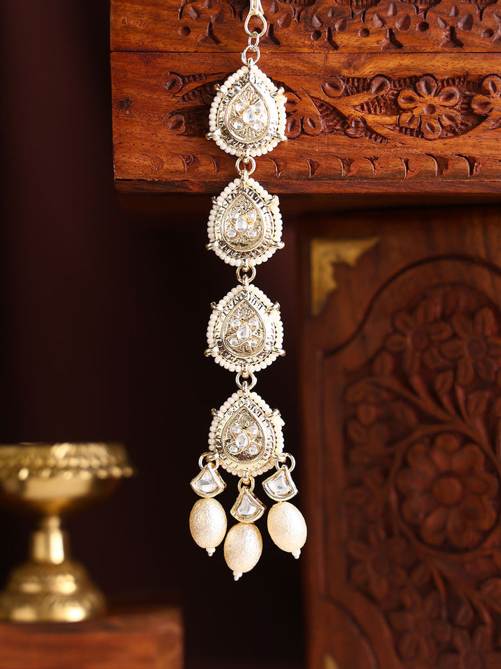 Drop Pattern Pearl Kundan Gold Plated Maangtika