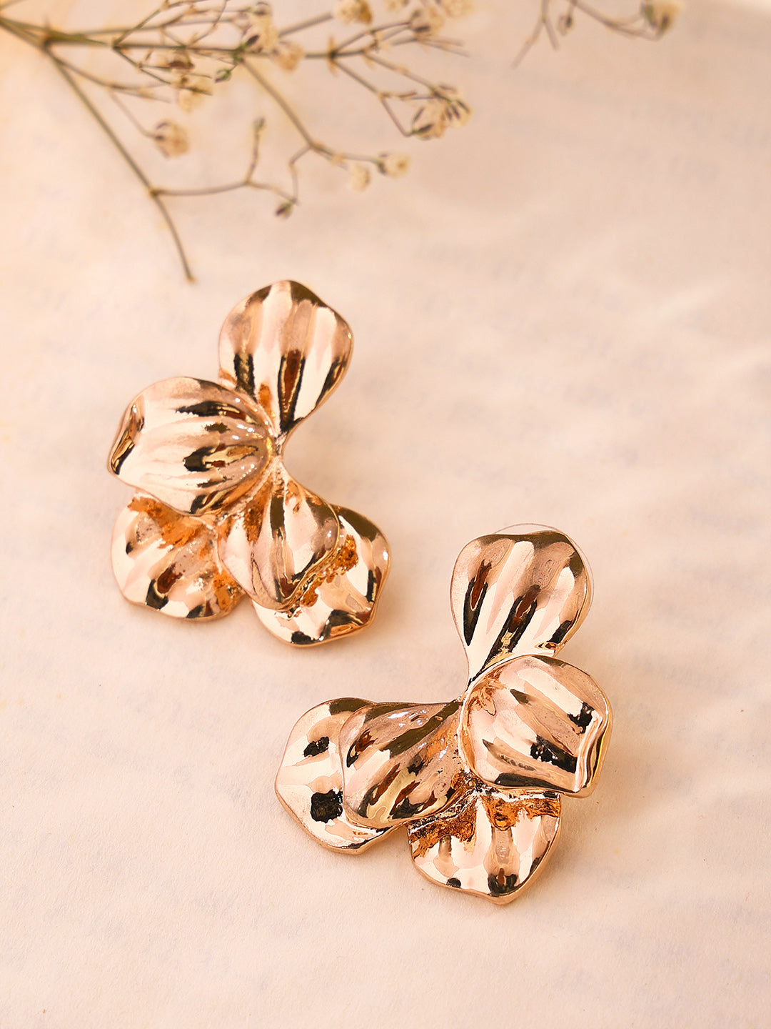 Priyaasi Hammered Style Brillance elegance Floral Stud earrings