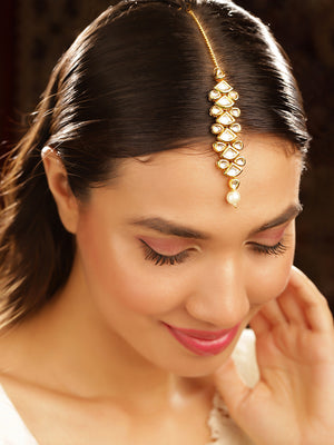 Priyaasi Gold Plated Kundan Mangtika