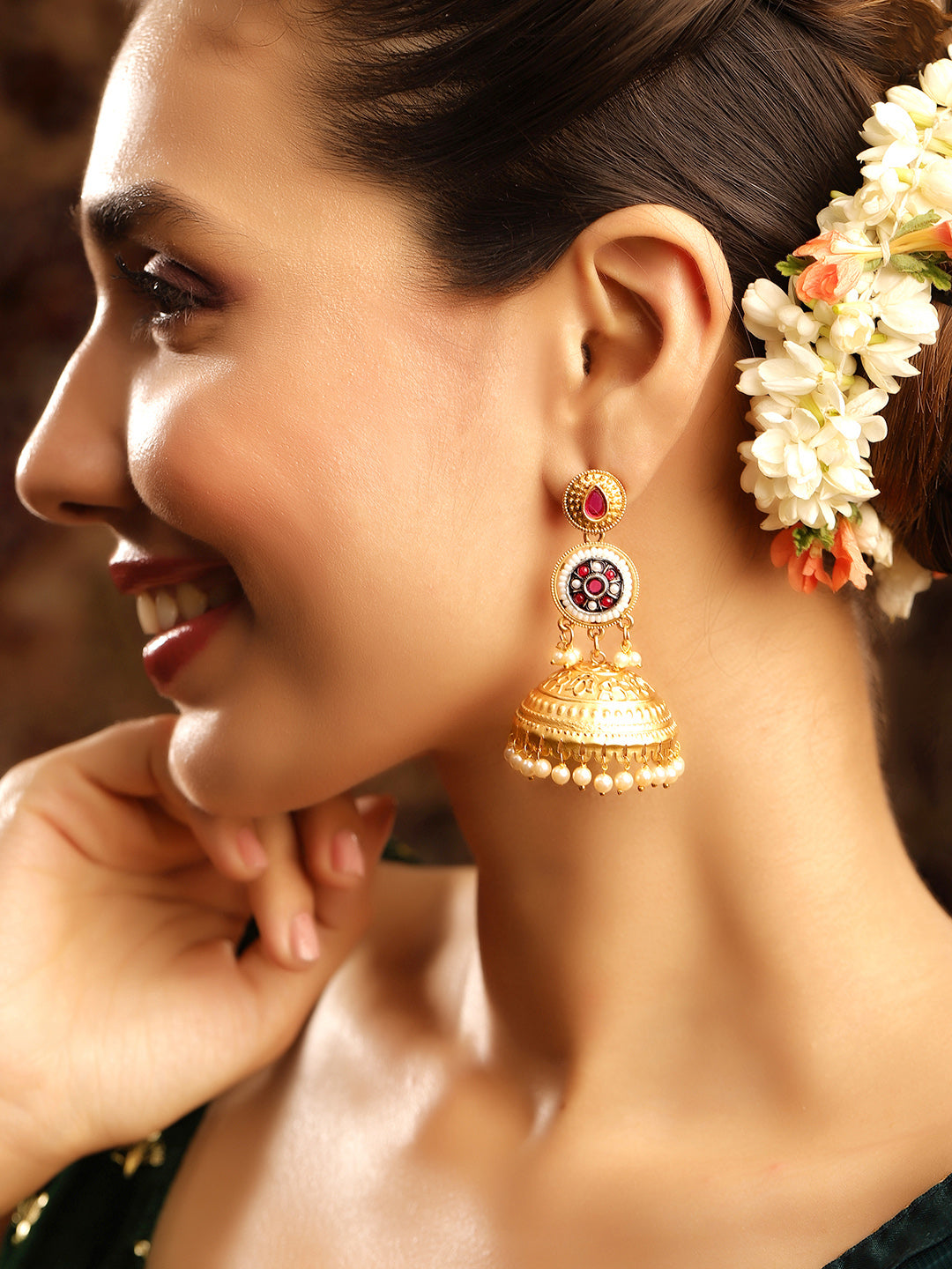 Priyaasi Gold Plated Kundan Jhumka Earrings