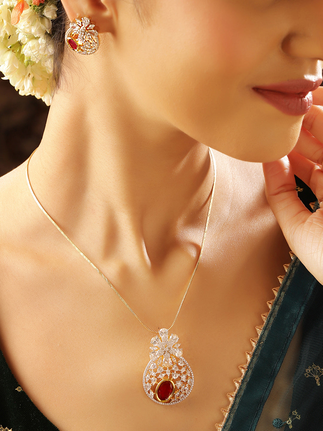 Red Stoned Floral Pattern American Diamond Pendant Stud Earrings Jewellery Set