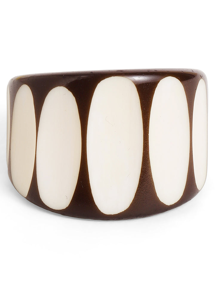 Priyaasi Black Floral Ring