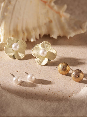Priyaasi Silver Floral Stud Earrings