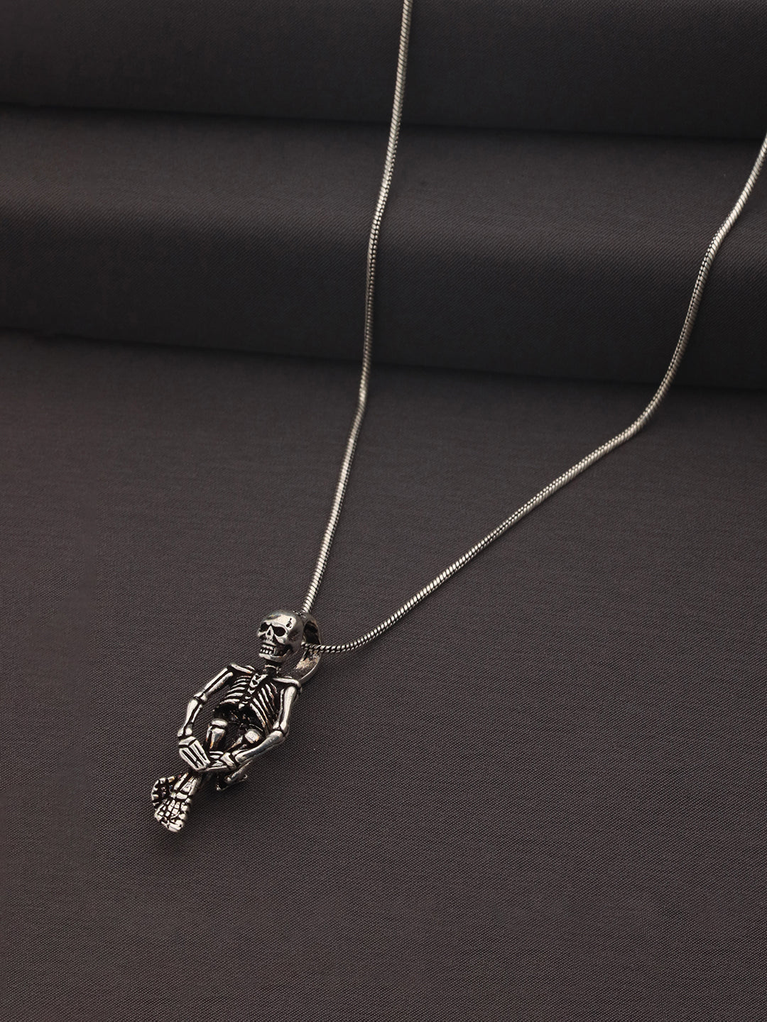 Bold by Priyaasi Sitting Skeleton Silver-Plated Pendant Chain for Men