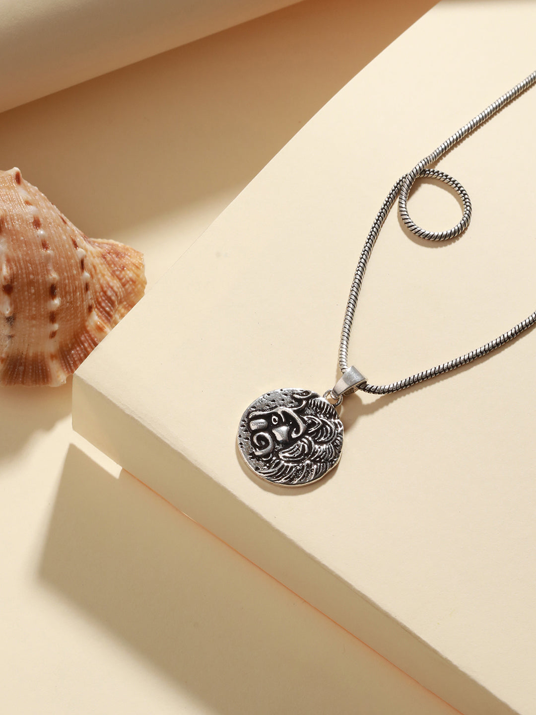 Bold by Priyaasi Lion Embossed Coin Silver-Plated Pendant Chain for Men