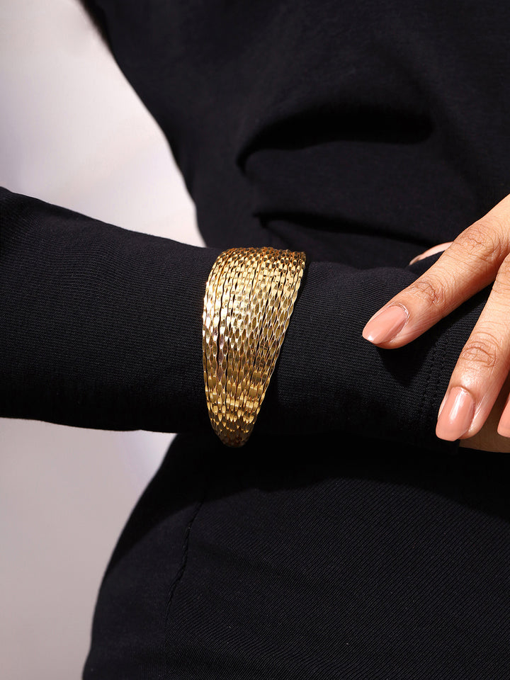 Prita Fashion Gold Plated Adjustable Bracelet