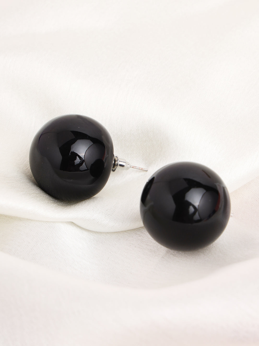 Prita by Priyaasi Black Oversized Sphere Pearl Silver-Plated Stud Earrings