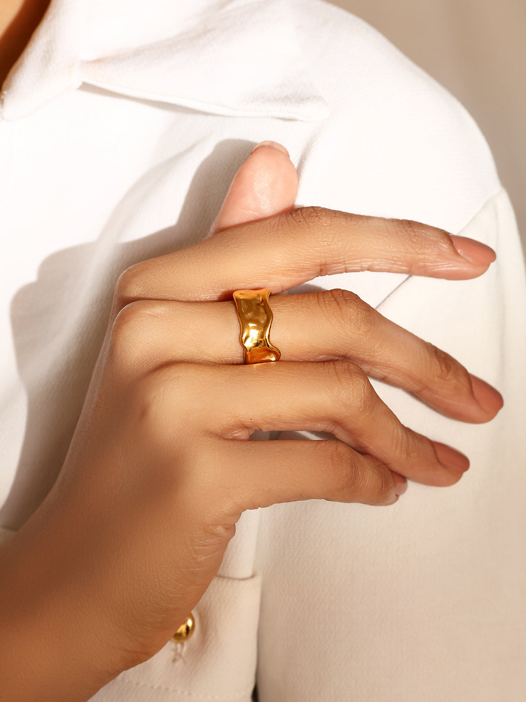 Priyaasi Classic Hammered Gold Plated Adjustable Ring