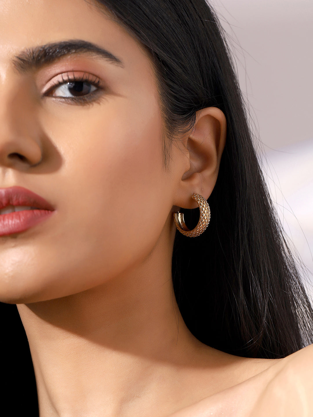 Priyaasi Mini Matte Gold Plated Hoops Eaarings