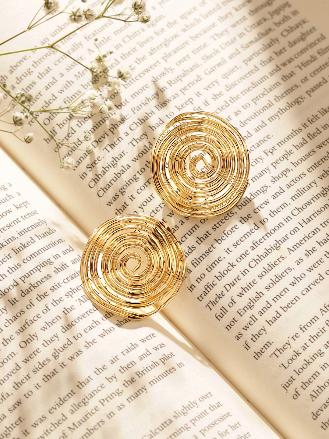 Gold Plated Abstract Design Swirl Style Stud Earrings