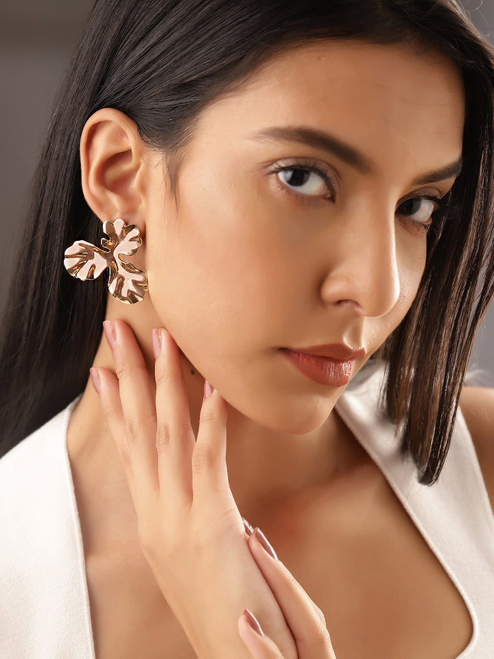 Hammered Pattern Plain Floral Elegance Gold Plated Stud Earrings