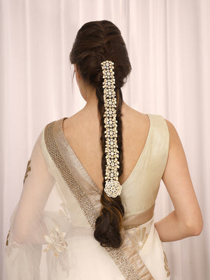 Priyaasi The Enchantment of Kundans and Pearls Choti Hair Accessory