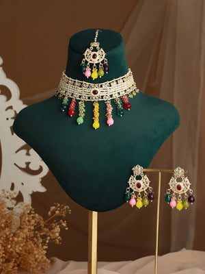 Multicolor Pearl Beaded Gold-Plated Choker Jewellery Set with Maangtikka