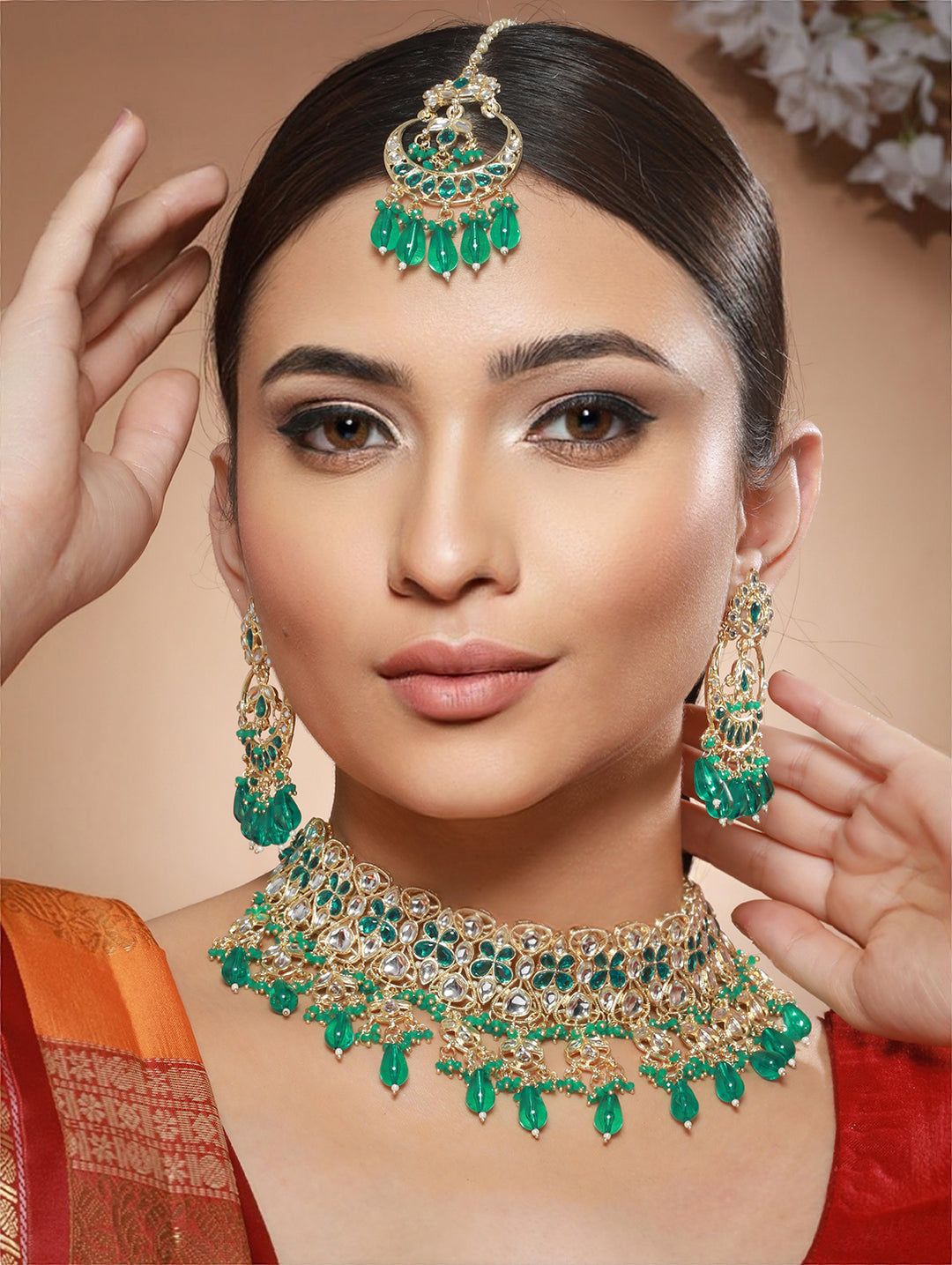 Green Floral Kundan Beaded Gold-Plated Choker Jewellery Set with Maangtikka