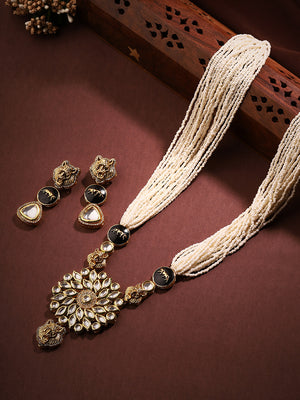 Priyaasi Adorn with Royal Elegance with Lion Face Kundan Jewellery Set