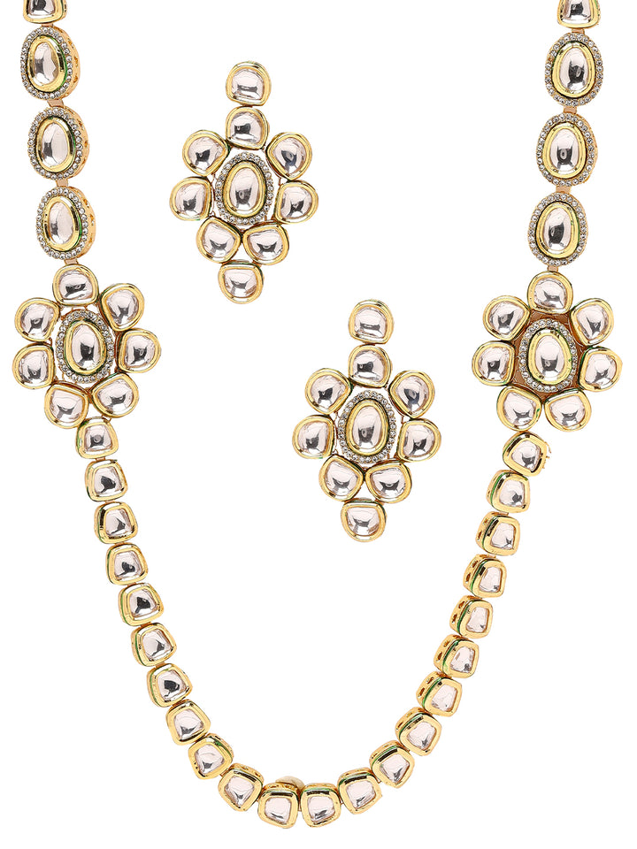 Priyaasi Eternal Kundan Bloom Floral Design Jewellery Set