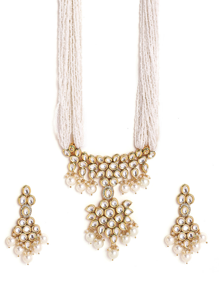 Priyaasi Fresh Water Pearl Kundan White Necklace with Kundan Floral Earring Gold Plated Jewellery Set