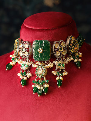 Emerald Elegance Floral Pattern Kundan Gold Plated with Mini Pearls Necklace with Drop Style Earrings Jewellery Set