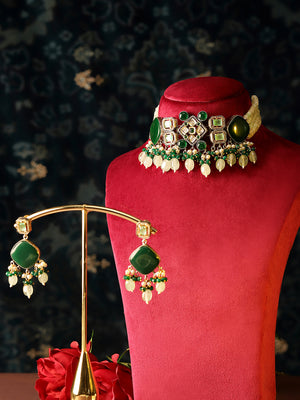 Emerald Mint Geometric Pattern with Kundan Style Gold Plated Chocker Necklace with Drop Earrings Jewellery Set