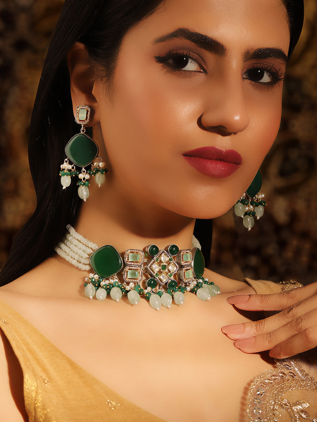 Emerald Mint Geometric Pattern with Kundan Style Gold Plated Chocker Necklace with Drop Earrings Jewellery Set