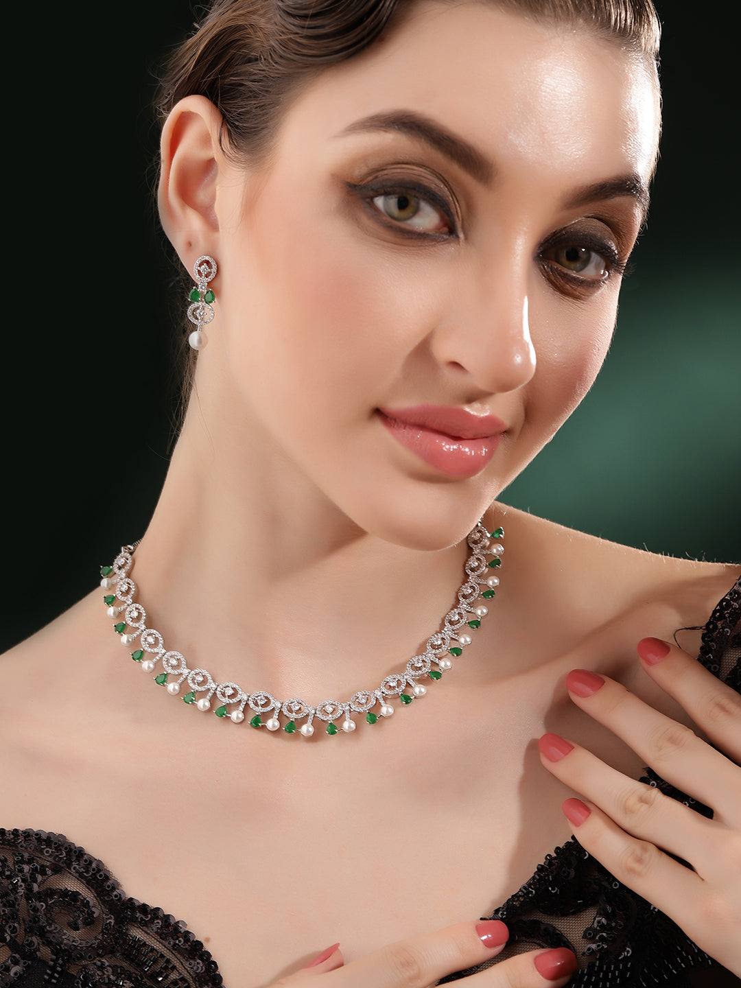 Pearl Emerald Exquisite Elegance Silver Plated Necklace with Drop AD Earrings Jewellery Set