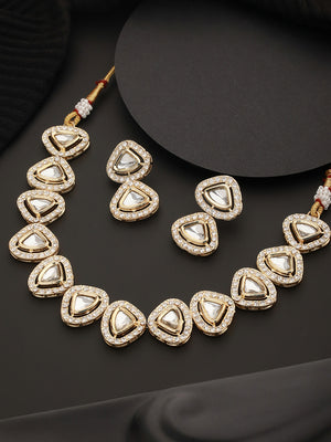 Pretty Polki Kundan Studded Gold-Plated Jewellery Set