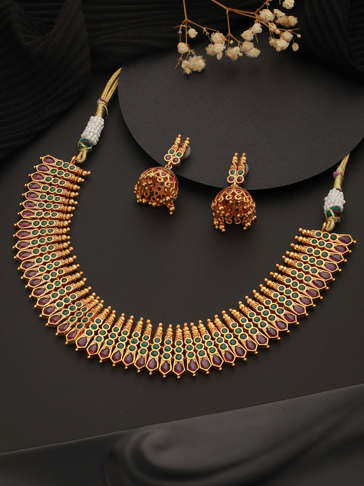 Traditional Design Kemp Stone Studded Gold-Plated Jewellery Set