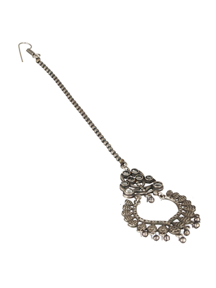 Priyaasi Aesthetic Studded Leaves Oxidised Silver Maangtikka