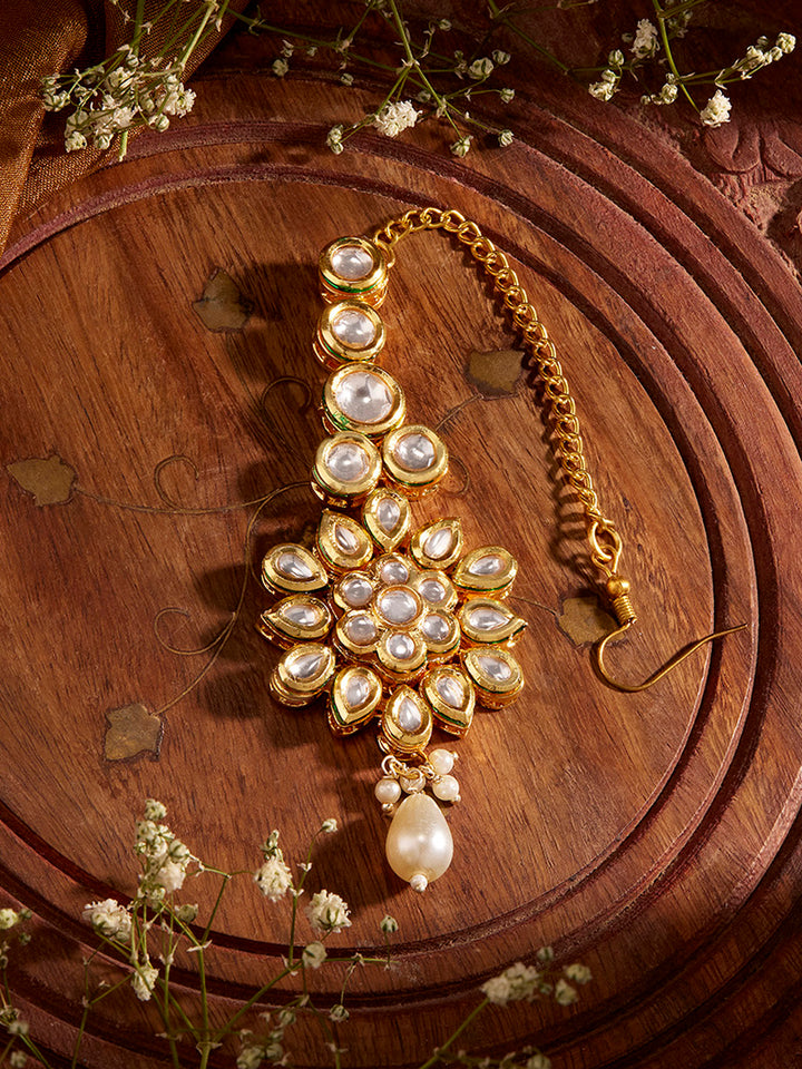 Priyaasi Flower Elegance Kundan Pearl Elegant Gold Plated Maangtika