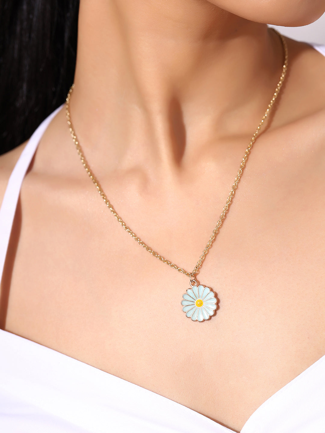 Priyaasi Blue Sunflower Pendant Gold Plated Necklace