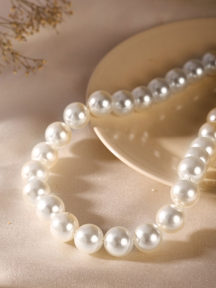 Priyaasi Fancy Pearls Contempoarary Look Necklace