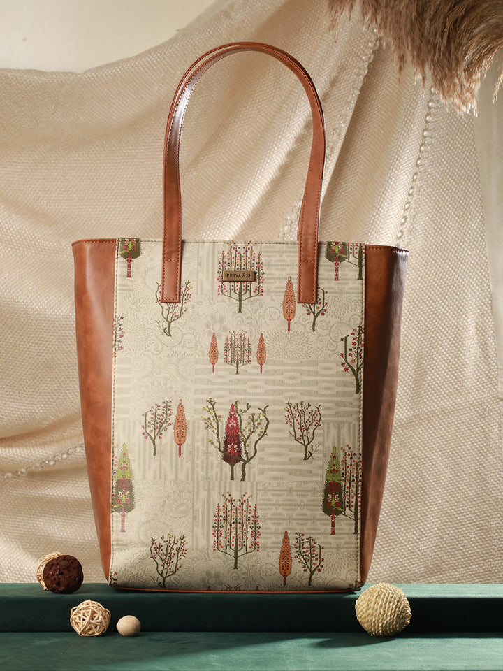 Fall-ing Love Creamish Brown Printed Tote Bag