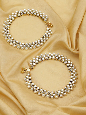 Set Of 2 Gold-Plated Kundan and Pearls Studded Heavy Anklets
