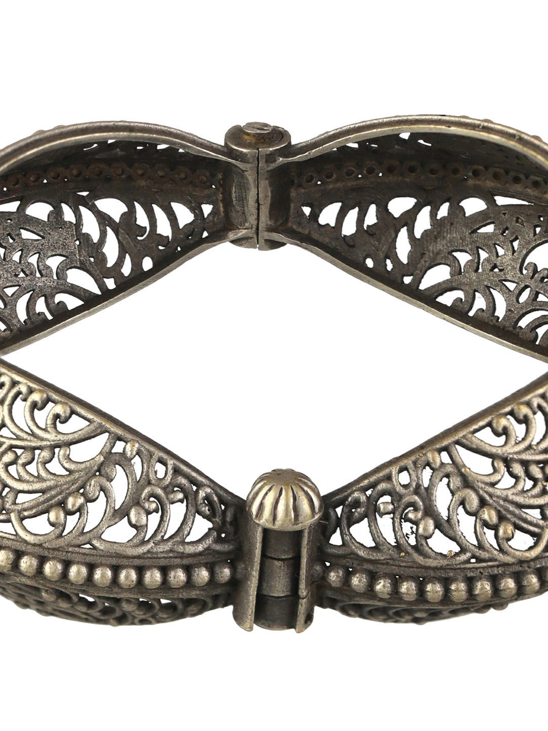 Priyaasi Designer Leaf Motif Oxidised Silver Bracelet