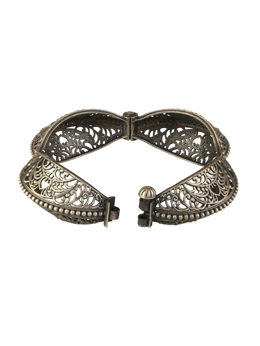 Priyaasi Designer Leaf Motif Oxidised Silver Bracelet
