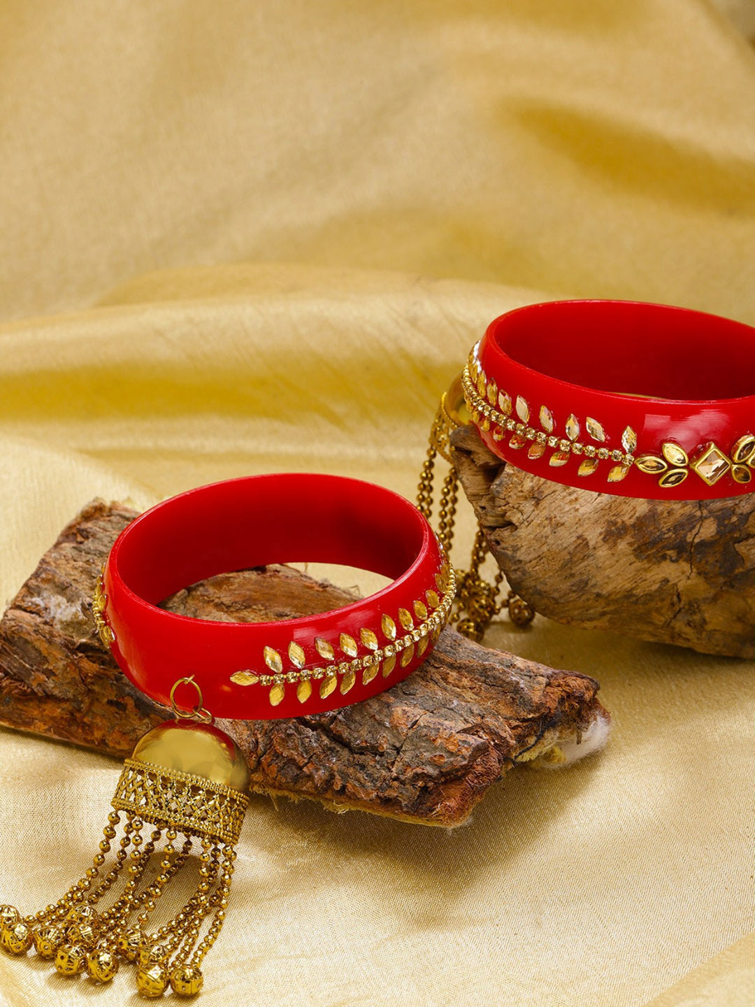 Set of 2 Stones Embellished Leaf Patterned Bridal Kaleera Bangles in Red Color