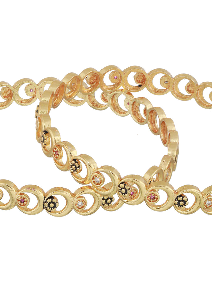 Round Floral Design Gold-Plated Bangle Set of 2