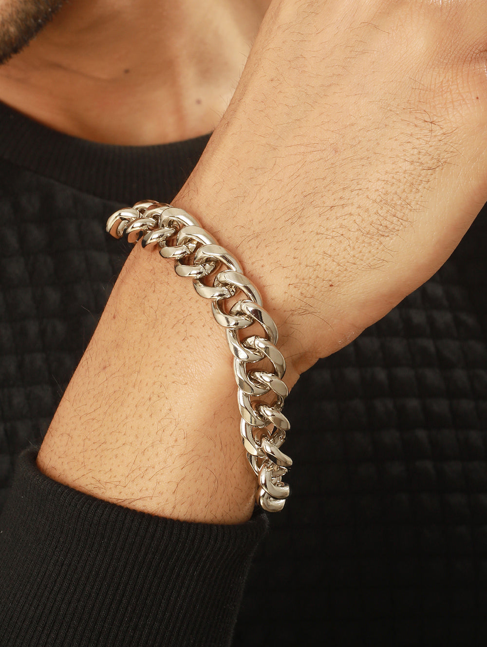 Priyaasi Bracelets : Buy Priyaasi Men Solid Gold Plated Curb Link Chain  Bracelet Online